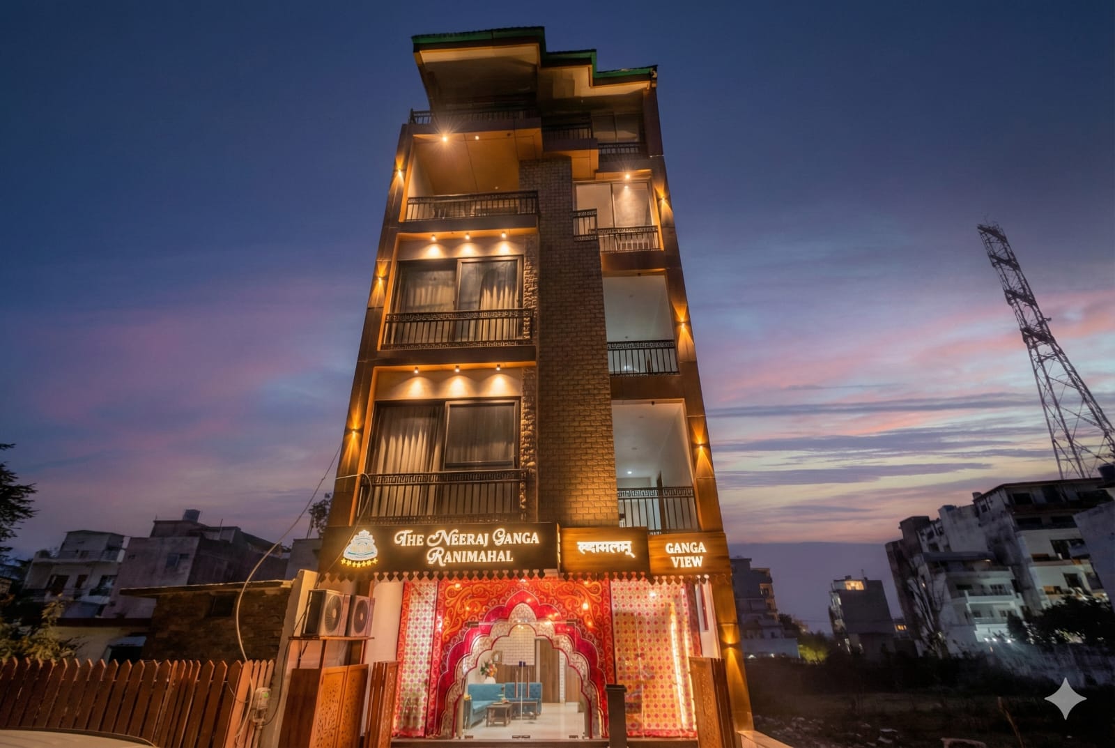 Best Riverside hotel in Rishikesh near river Ganga